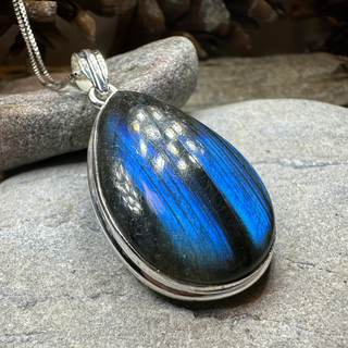 Blue Night Teardrop Labradorite Necklace