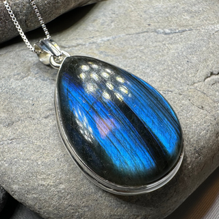 Blue Night Teardrop Labradorite Necklace