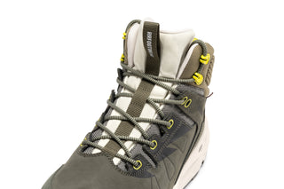 Waterproof Hiking Boots with VIBRAM® Outsole