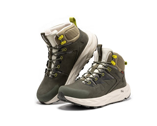 Waterproof Hiking Boots with VIBRAM® Outsole