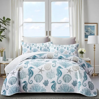 Queen Size Coastal Quilt with 2 Shams